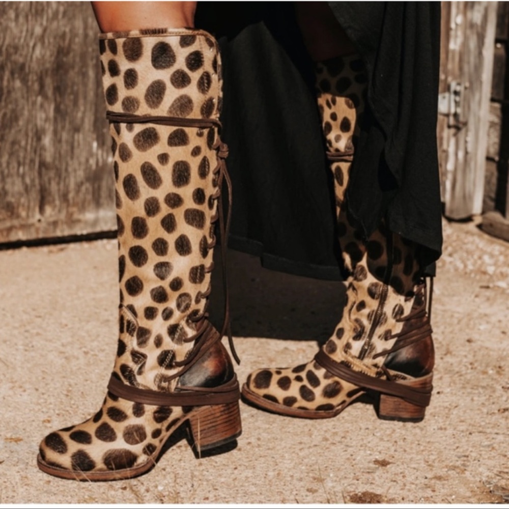 Freebird COAL in Leopard FOR MAUREEN